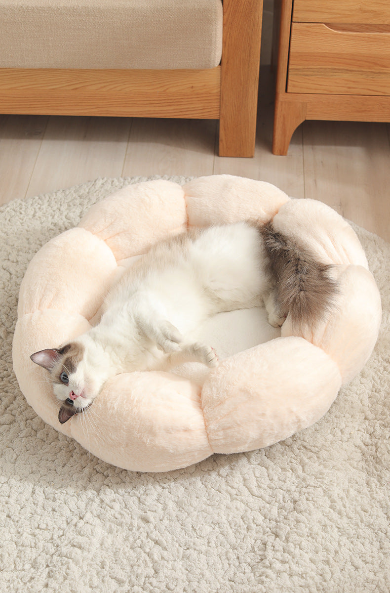 Flower Shaped Doghouse Pet Bed